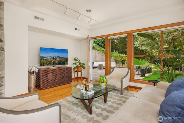 8027 NE Hidden Cove Rd, Bainbridge Island, WA 98110 - photo 5