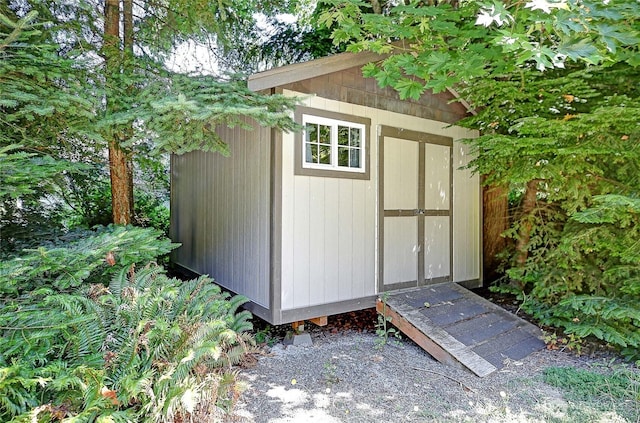 628 N Sunset Dr, Camano Island, WA 98282 - photo 39