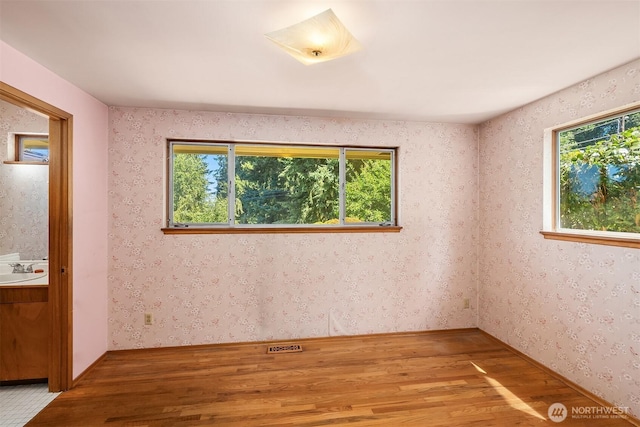 7017 NE 155th Pl, Kenmore, WA 98028 - photo 8