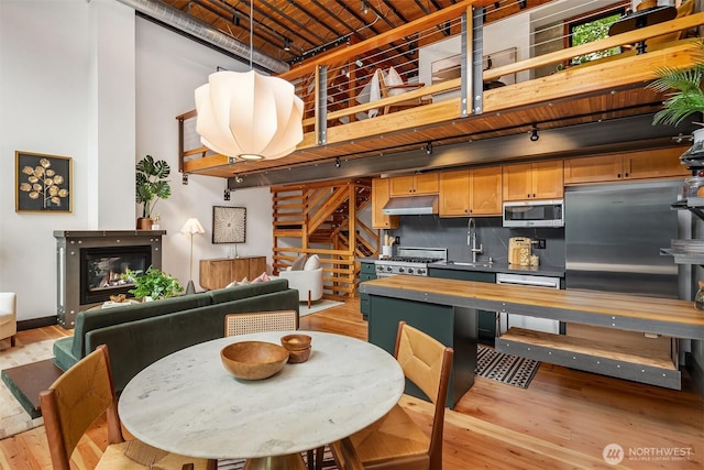 3816A Evanston Ave N, Seattle, WA 98103 - photo 5