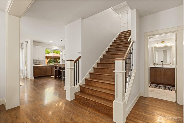 8226 NE 117th St, Kirkland, WA 98034 - photo 18