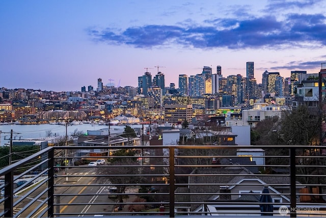 2009A Dexter Ave N, Seattle, WA 98109 - photo 30