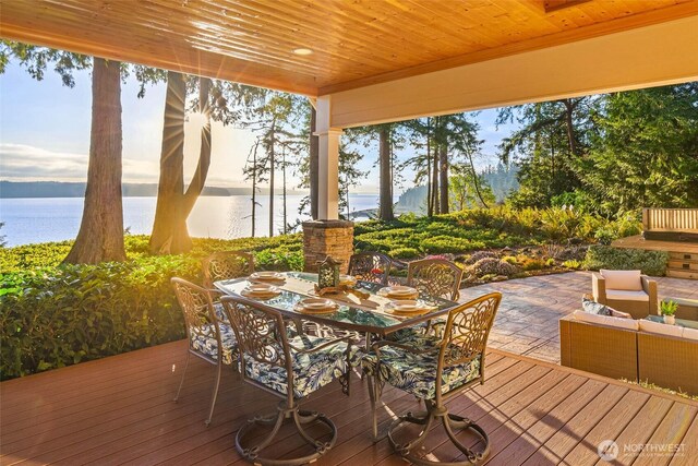 2527 Bretland Rd, Camano Island, WA 98282 - photo 29
