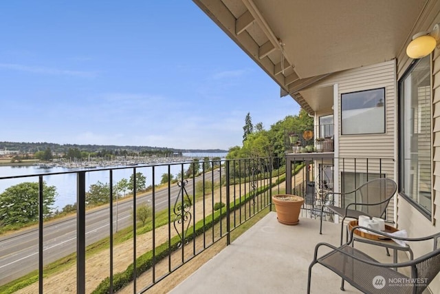 920 E Bay Dr NE Unit 3C302, Olympia, WA 98506 - photo 2
