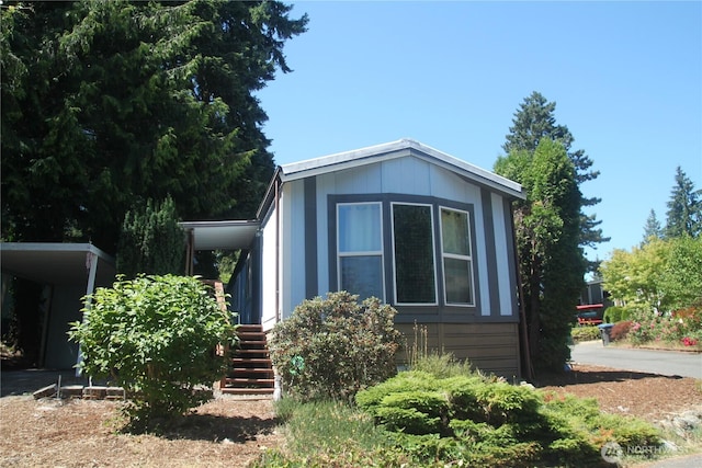 3060 NE Mcwilliams Rd Unit 9, Bremerton, WA 98311 - photo 2