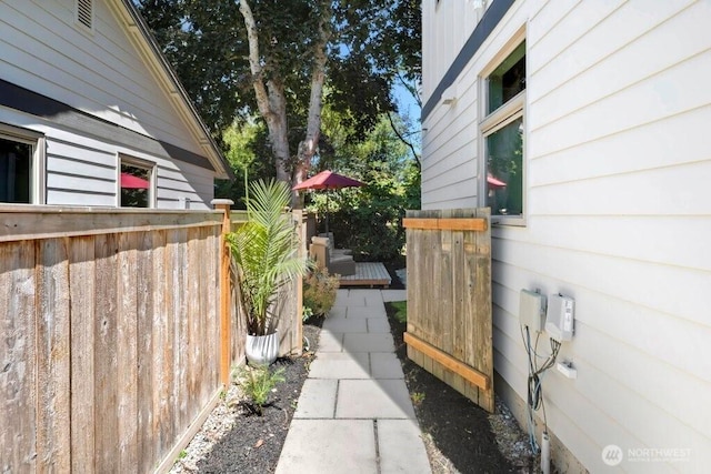 8410 17th Ave SW, Seattle, WA 98106 - photo 2