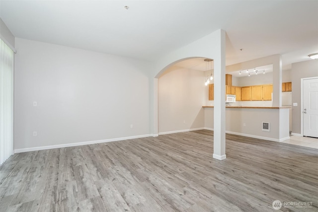 5400 Harbour Pointe Blvd Unit E102, Mukilteo, WA 98275 - photo 1