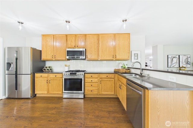 8818 230th Way NE, Redmond, WA 98053 - photo 4