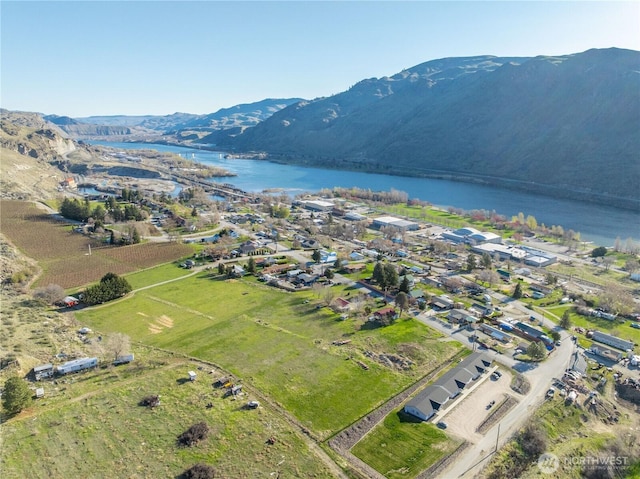 750 4th St, Chelan, WA 98817 - photo 34