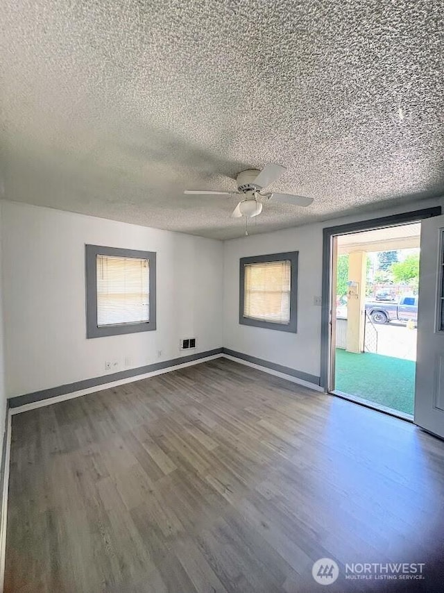 225 N Emerson Ave, Wenatchee, WA 98801 - photo 3