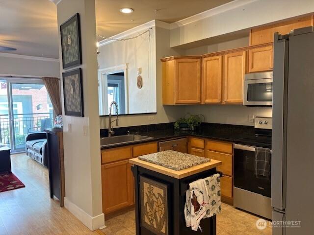 1015 Railroad Ave Unit 211, Bellingham, WA 98225 - photo 17