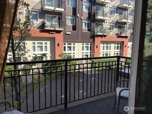 1015 Railroad Ave Unit 211, Bellingham, WA 98225 - photo 26
