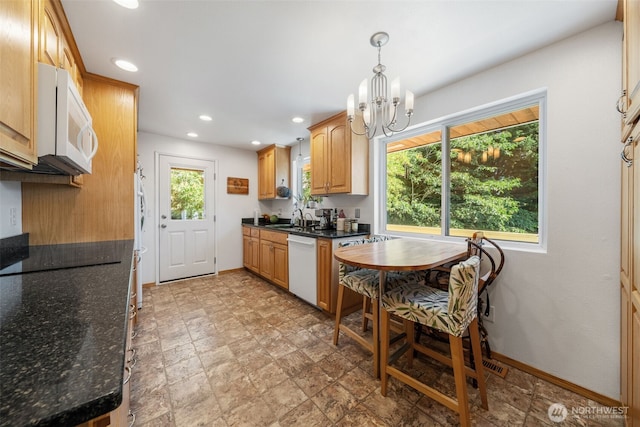2005 SW 117th Pl, Burien, WA 98146 - photo 9