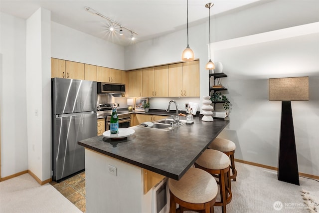 812 5th Ave N, Seattle, WA 98109 - photo 10