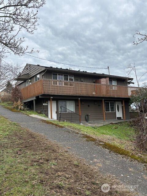 3919 2nd Ave NW, Seattle, WA 98107 - photo 1