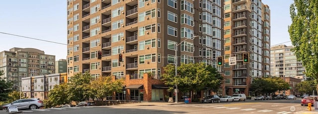 2801 1st Ave Unit 807, Seattle, WA 98121 - photo 3