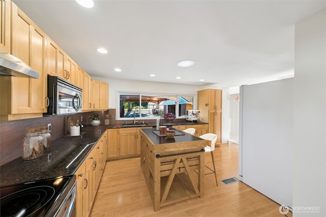 723 S Huson St, Tacoma, WA 98405 - photo 10