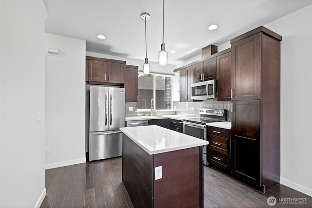 911 N 104th St Unit A, Seattle, WA 98133 - photo 16