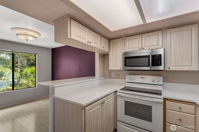 4820 200th St SW Unit B104, Lynnwood, WA 98036 - photo 13