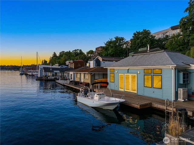 3258 Portage Bay Pl E, Seattle, WA 98102 - photo 2