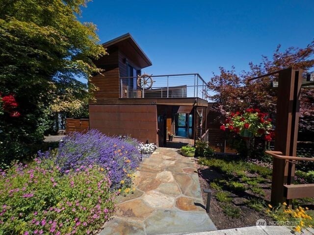630 Harrison St, Friday Harbor, WA 98250 - photo 5