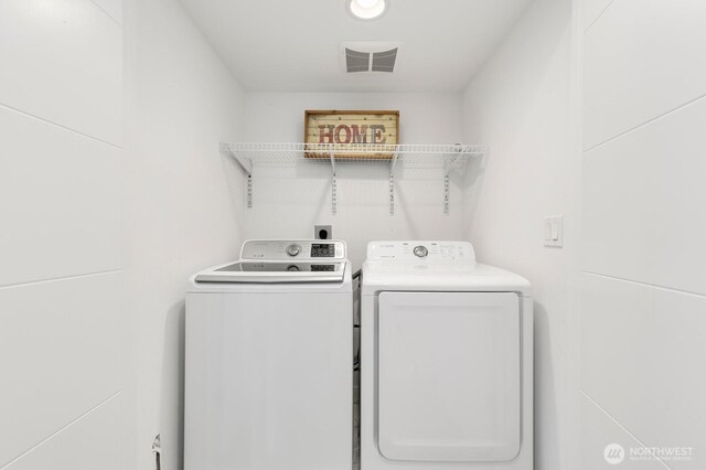 4261 S Holden St, Seattle, WA 98118 - photo 32