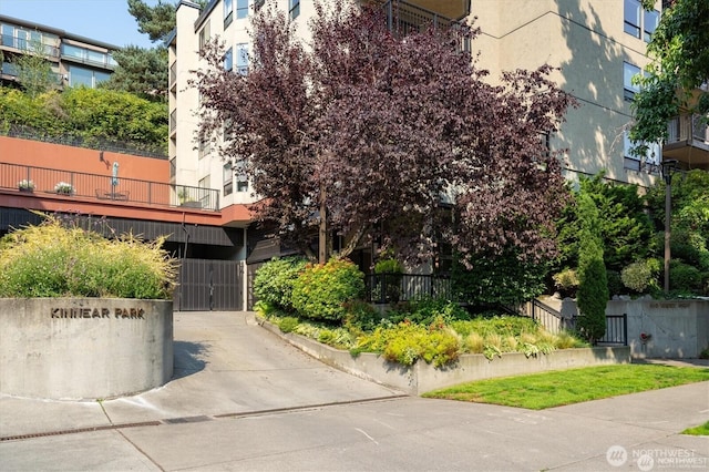 410 W Roy St Unit E101, Seattle, WA 98119 - photo 22