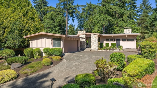 10704 Country Club Ln S, Burien, WA 98168 - photo 1