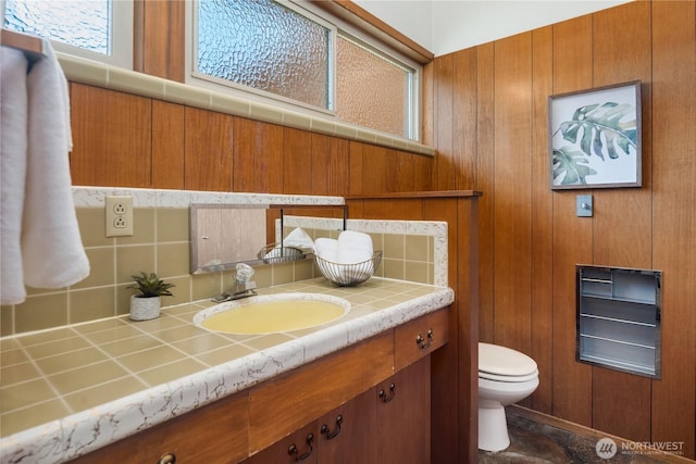 10704 Country Club Ln S, Burien, WA 98168 - photo 22