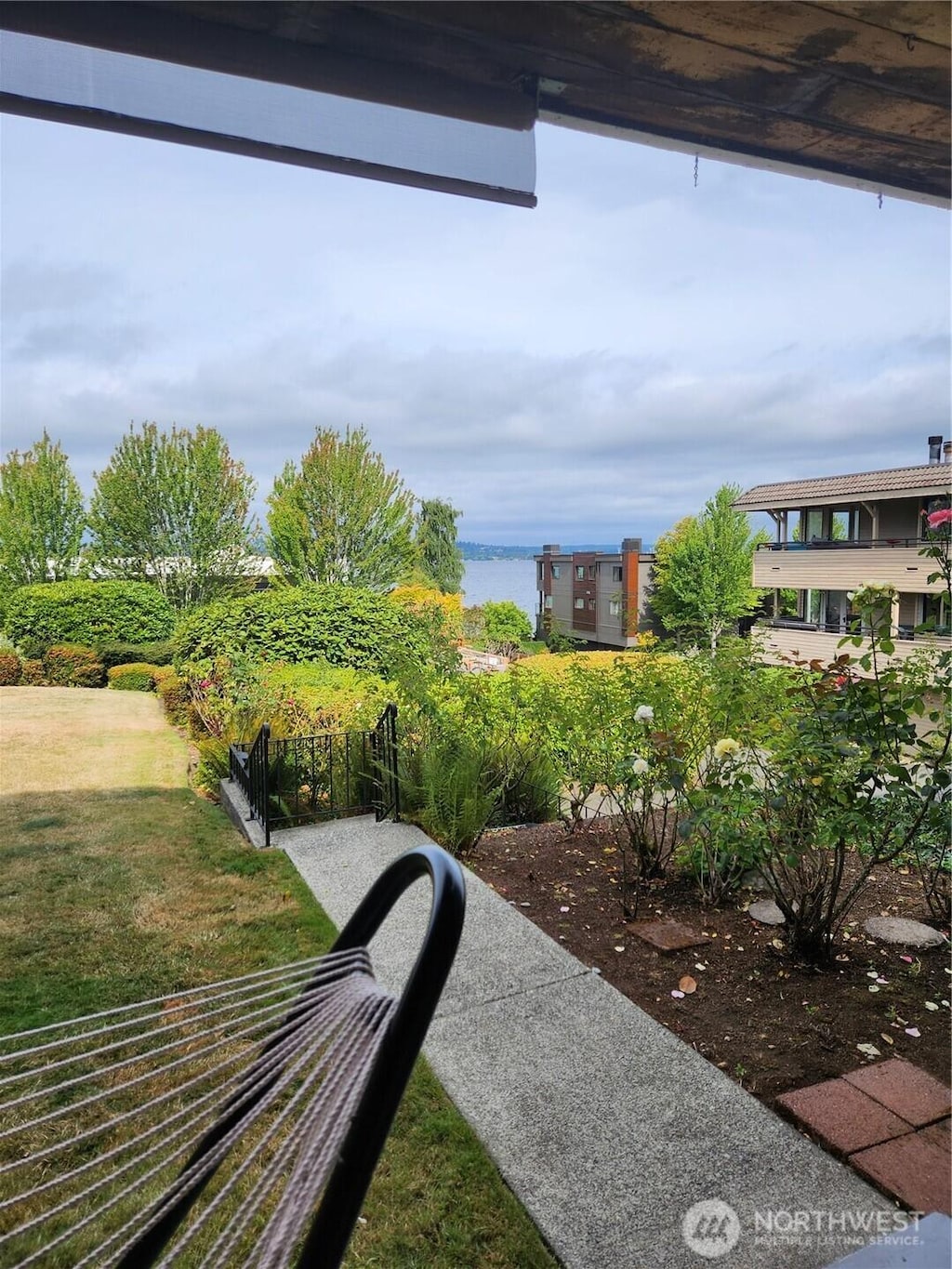 935 1st St S Unit 4, Kirkland, WA 98033 - photo 4