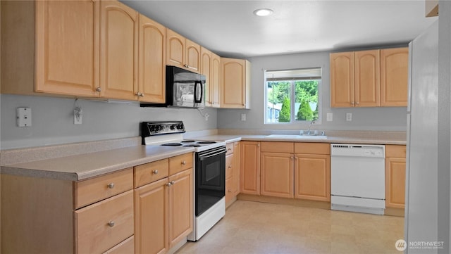 158 Williams Ave, Kelso, WA 98626 - photo 13