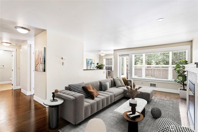 2291090TH Ave Ave W Unit D105, Edmonds, WA 98026 - photo 6