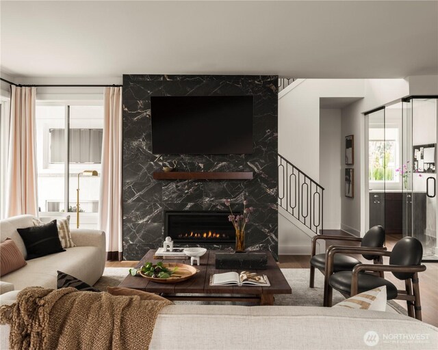 8469 137th Way SE Unit 61, Newcastle, WA 98059 - photo 2