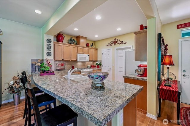 24256 NE Vine Maple Way, Redmond, WA 98053 - photo 6