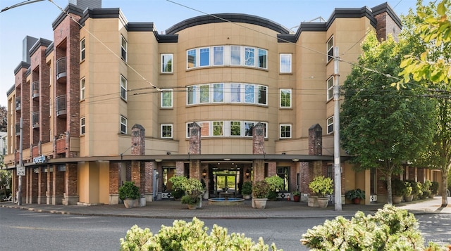 1417 Queen Anne Ave N Unit 203, Seattle, WA 98109 - photo 22