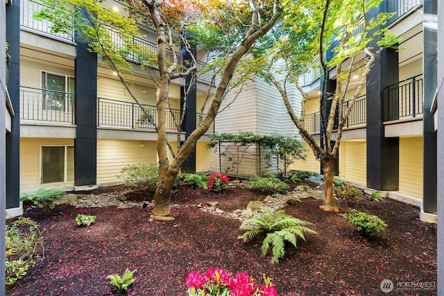 1417 Queen Anne Ave N Unit 203, Seattle, WA 98109 - photo 17