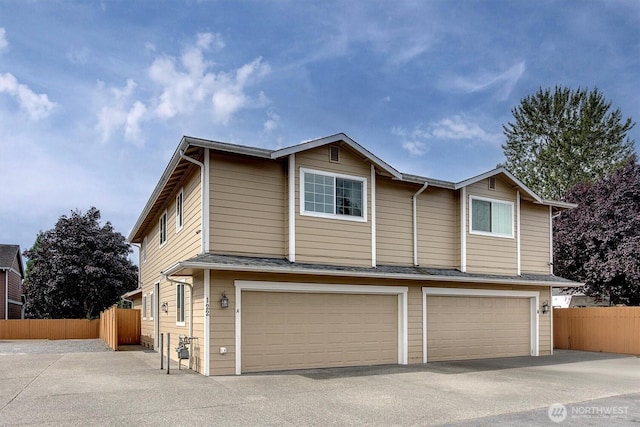 122 112th St SE Unit A & B, Everett, WA 98208 - photo 1