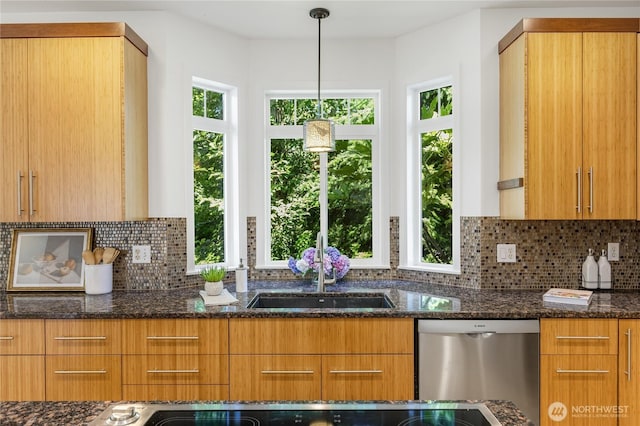 744 Brookcliff Ln NE, Bainbridge Island, WA 98110 - photo 11