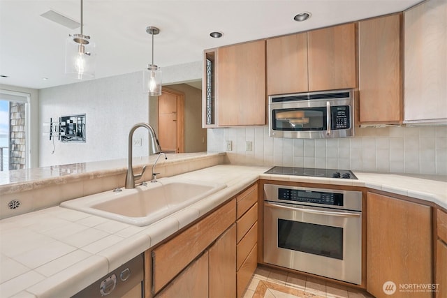 3717 Beach Dr SW Unit 214, Seattle, WA 98116 - photo 7