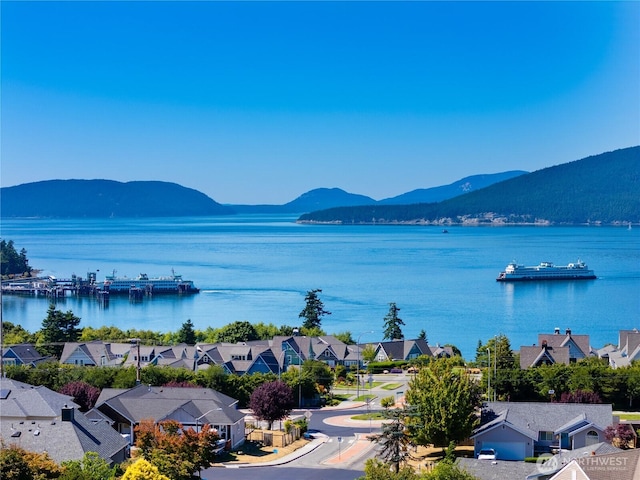 4208 Glasgow Way, Anacortes, WA 98221 - photo 2