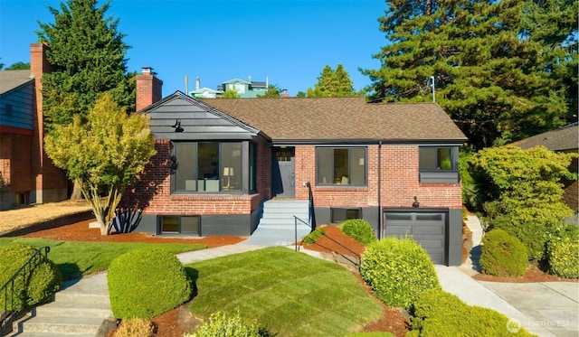 1908 Clise Pl W, Seattle, WA 98199 - photo 1