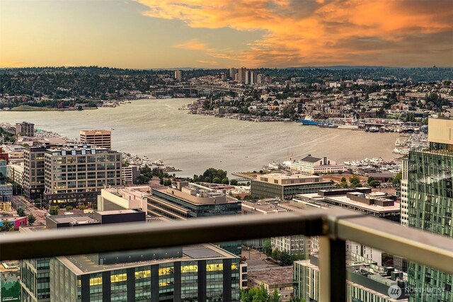2510 6th Ave Unit 3507, Seattle, WA 98121 - photo 7