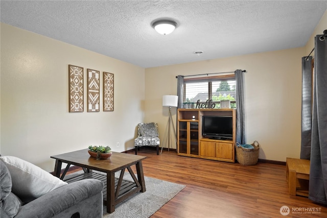 1210 S 3rd Ave, Kelso, WA 98632 - photo 3