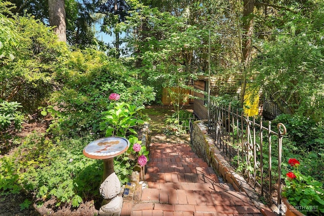 818 19th Ave, Seattle, WA 98122 - photo 36