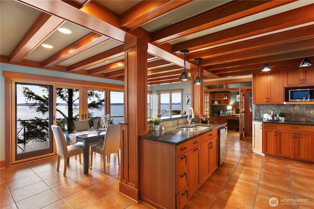 2563 Perkins Ln W, Seattle, WA 98199 - photo 4