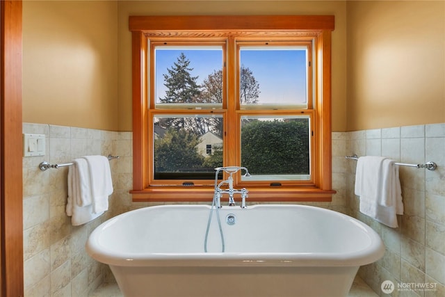 2563 Perkins Ln W, Seattle, WA 98199 - photo 27