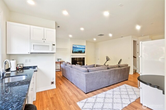 8837 129th Pl SE, Newcastle, WA 98056 - photo 27