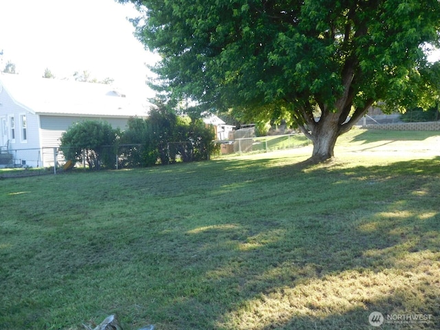 135 N 3rd Ave, Connell, WA 99326 - photo 6