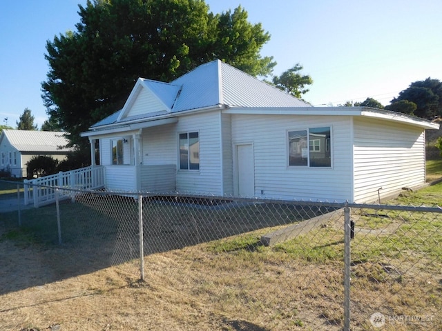 135 N 3rd Ave, Connell, WA 99326 - photo 3