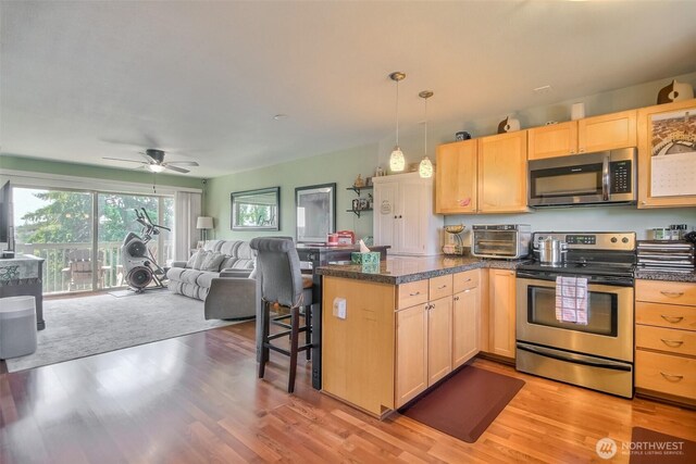 1102 S 27th Unit C302, Tacoma, WA 98409 - photo 12